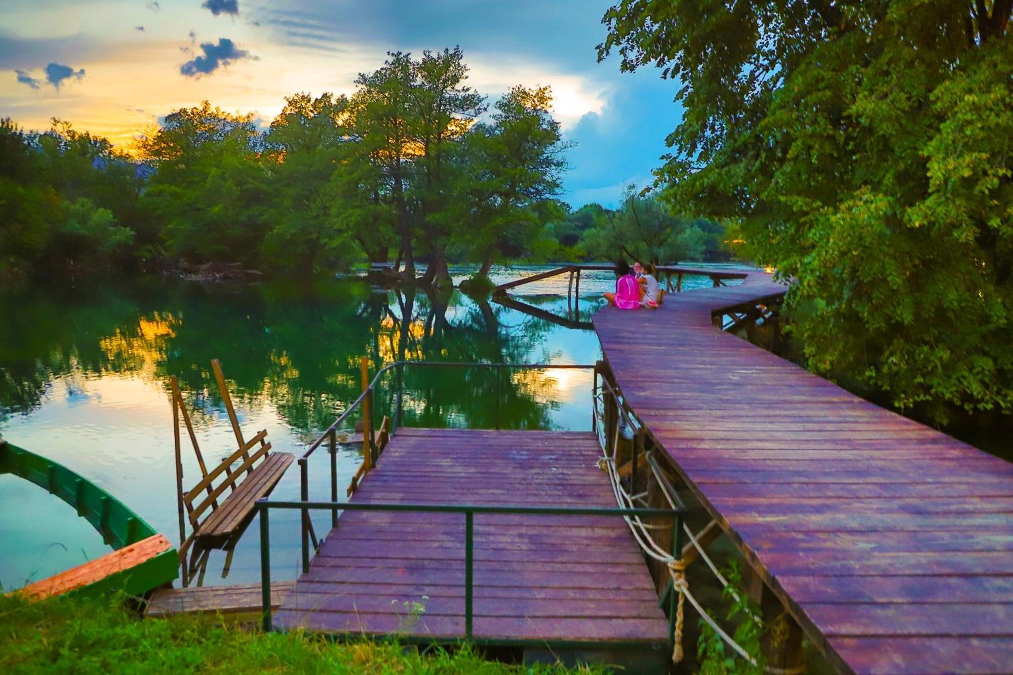Holiday Homes Pozitiva Bihać Buitenkant foto