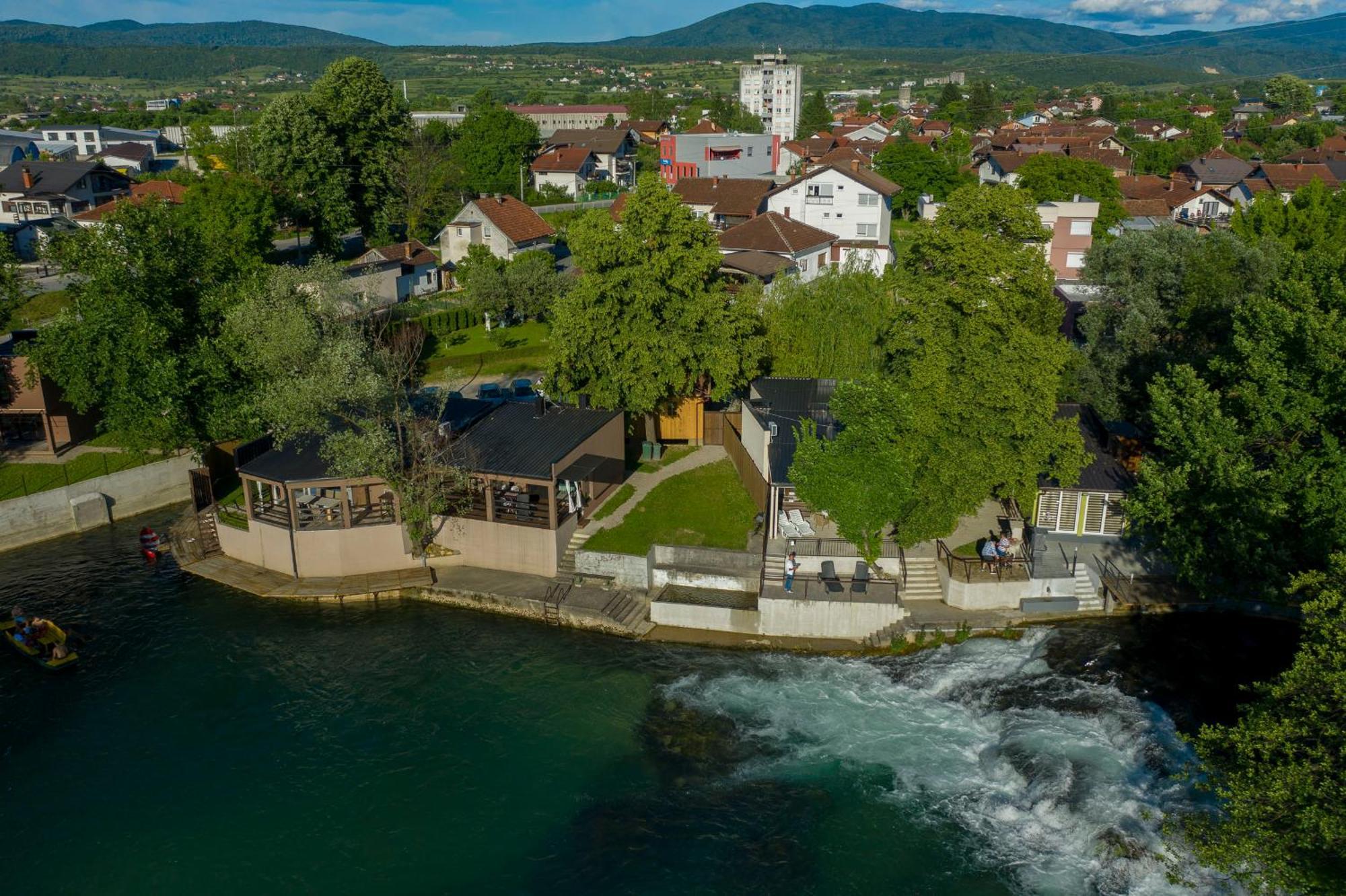 Holiday Homes Pozitiva Bihać Kamer foto